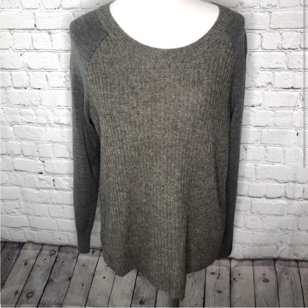 Eileen Fisher Raglan Crewneck Sweater Grey Gray Beige Medium Yak